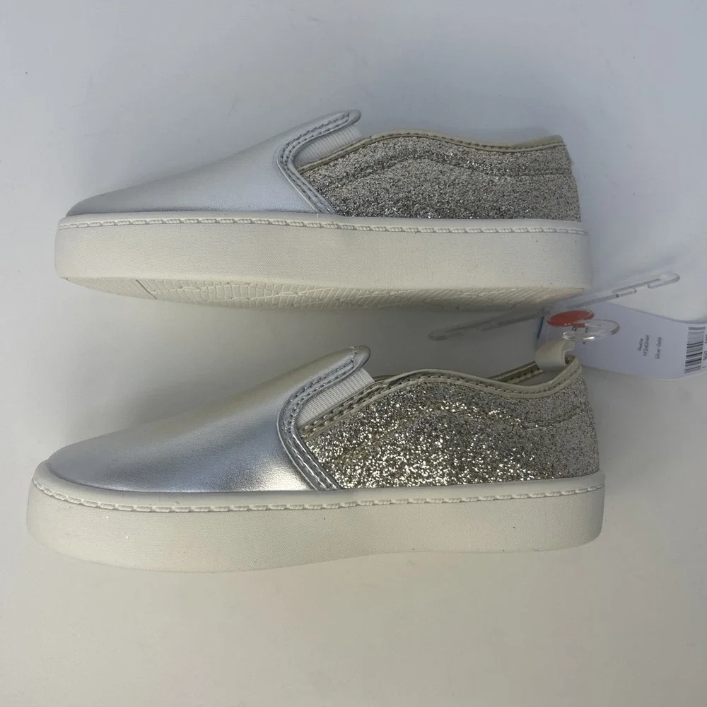 Carter's‎ Kid's Metallic Slip-On Nettie Casual Shoes Silver/Gold Size 1 NWT